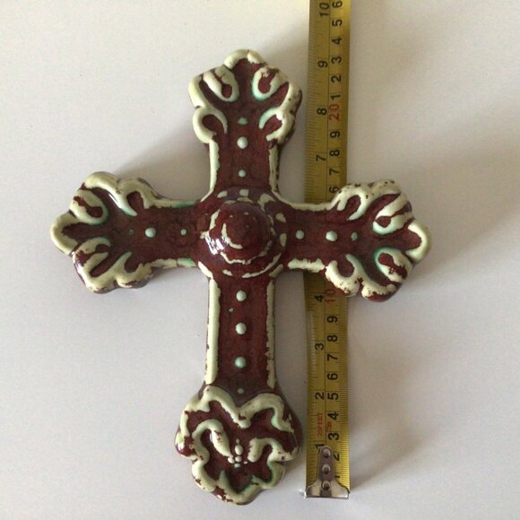 Vintage Ceramic Wall Cross Religious Distressed Burgundy & Cream Glaze Finish - Picture 6 of 7